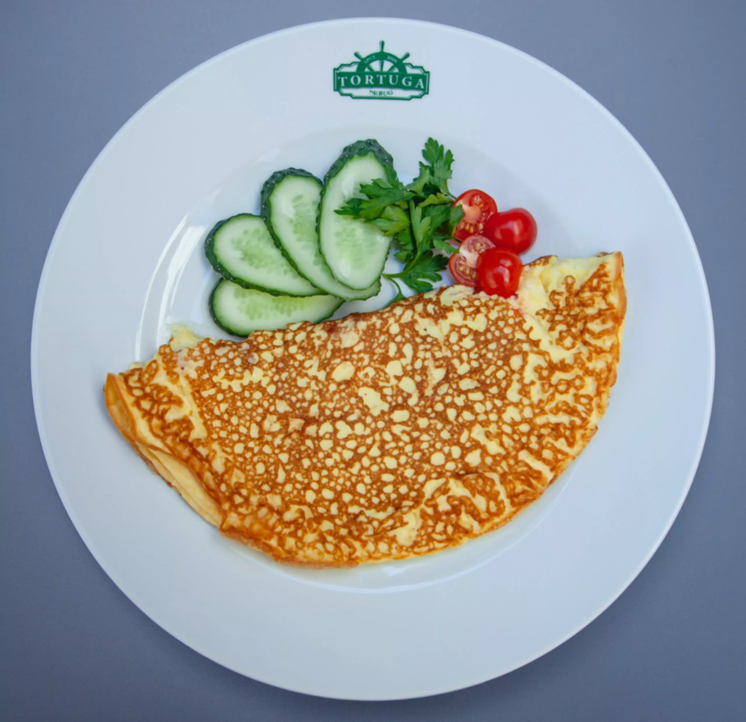 омлет с томат и сыром
